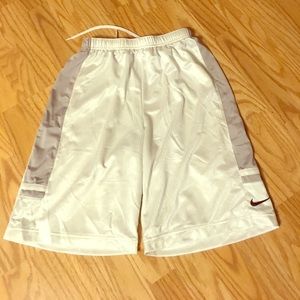 Mens Nike Size Large